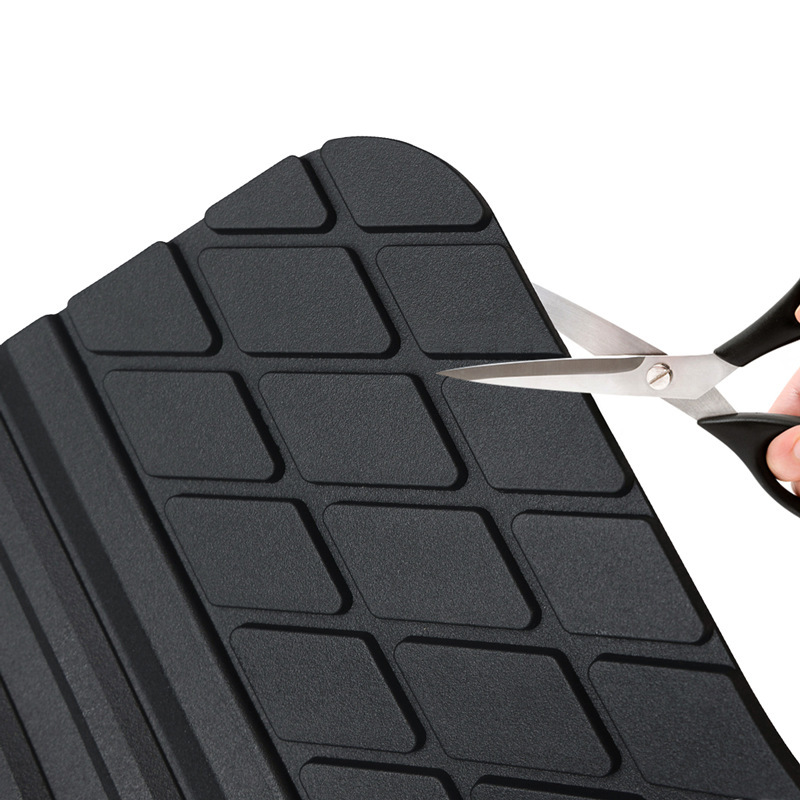4-Piece Set of All-Weather Pvc Injection-Molded Rubber Car Floor Mats, Non-Slip and Waterproof
