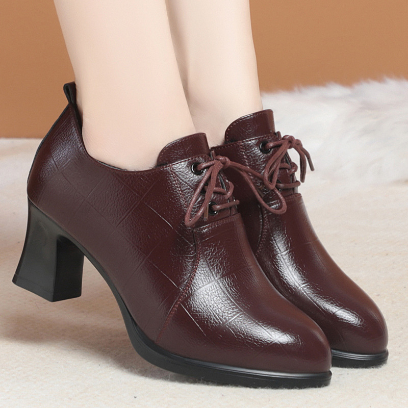 Lace-Up Leather Shoes for Women, Spring & Fall Mom Shoes, 2025 New Autumn and Winter Plus Velvet Leather Shoes, Comfortable and Versatile Deep-Mouth Women's Shoes