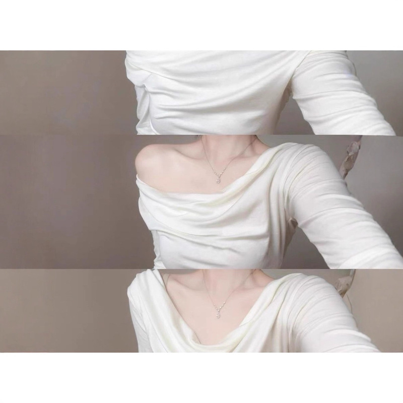 White Asymmetrical Off-Shoulder Slim-Fit Short Top Base Shirt with Long Sleeves for Women, 2025 Autumn Design with a Unique and Niche Feel