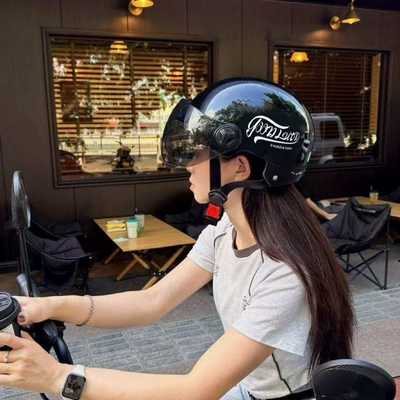 Motosiklet dəbilqələri: summer sun protection universal helmet for