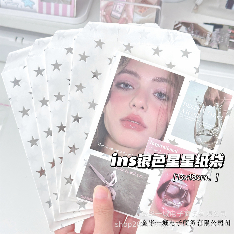 Hot Silver Star Paper Bag ins Style Small Card Postcard Gift Packaging Flat Bag Card Packaging Material Affordable