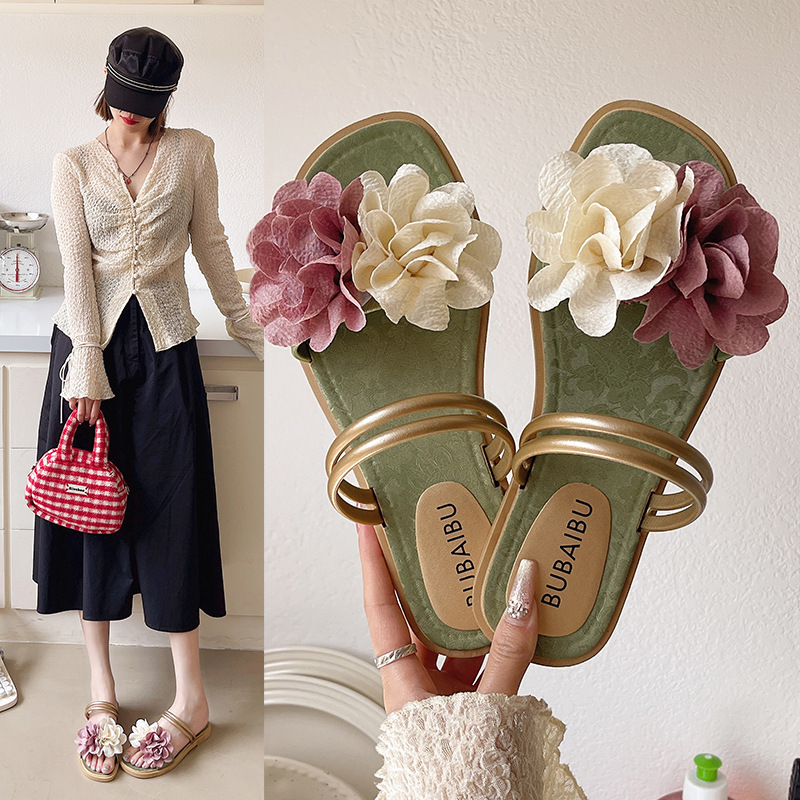 Summer New Double Flower Trendy Fashion Comfortable Slip-On Slippers for Outdoor Wear at Home Lightweight Versatile Flat Sandals