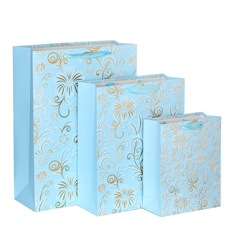 现货批发高级感时尚礼品袋烫金系列新款纸袋白卡纸服装店手提袋