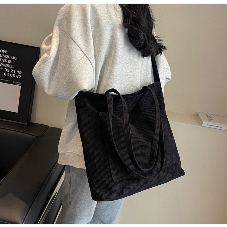 New Korean-style simple large-capacity handbag, casual corduroy single-shoulder bag, versatile travel light crossbody bag wholesale undefined