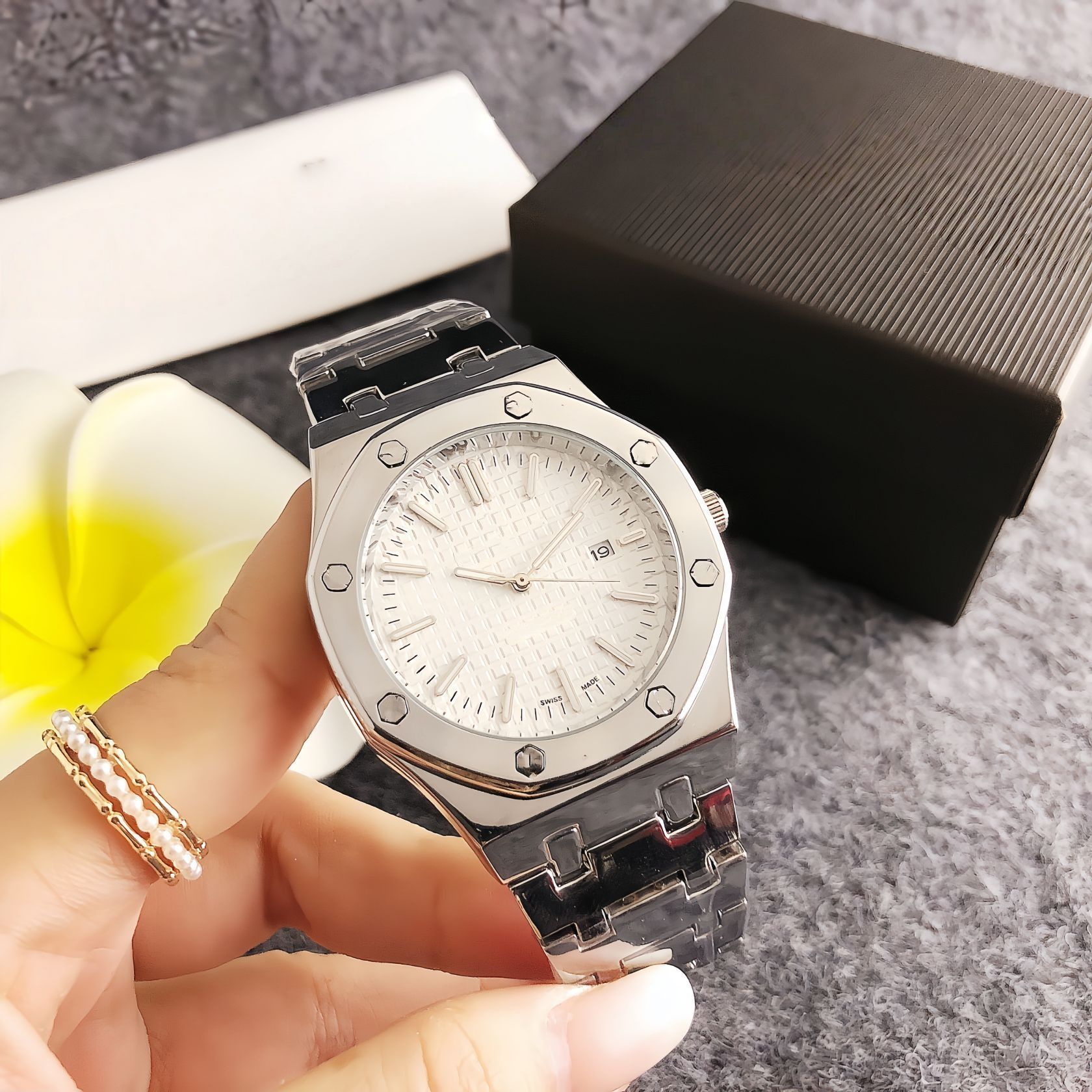 Watch Retro Fashion Light Luxury Art Student Watch Calendar with Calendar Watch European Style Trend Sports Watch