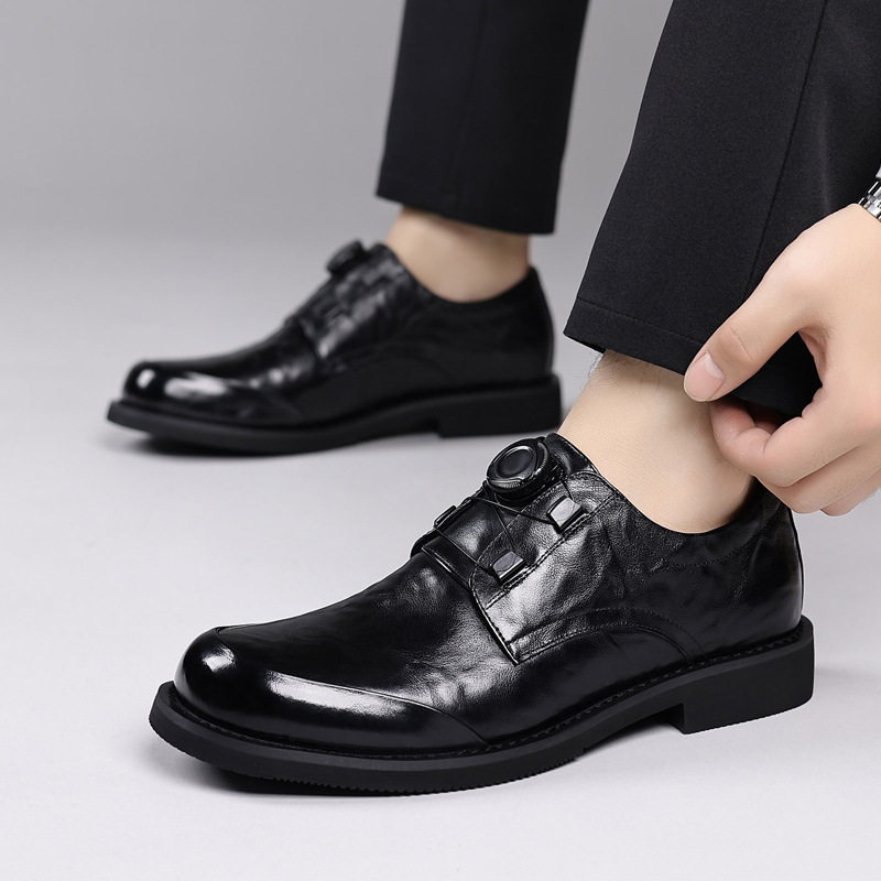 Giày da nam công sở da bò lớp đầu, mũi tròn, khóa xoay tiện lợi, form rộng cho chân bè — màu nâu, màu đen