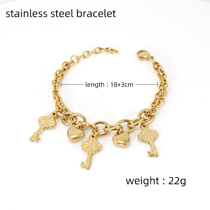 25g Weight PVD Coated Gold Plating Process 18K Gold Plated Plating Material 304 Stainless Steel Pendant Material Simple Style Heart Shape Key Titanium Steel Bracelets