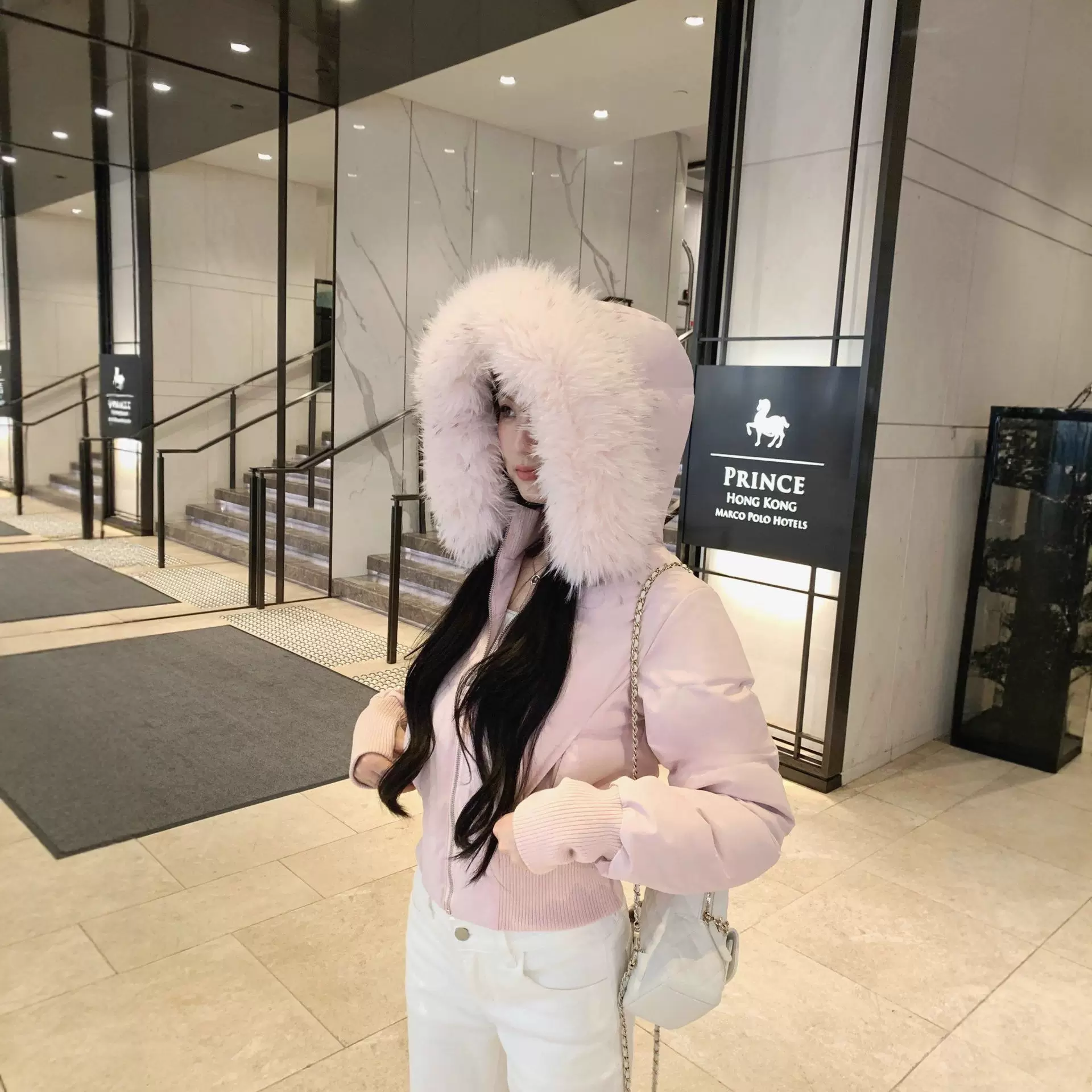 2025的冬装外套小海鸥收腰短款大毛领冬季新款粉色羽绒服女防寒