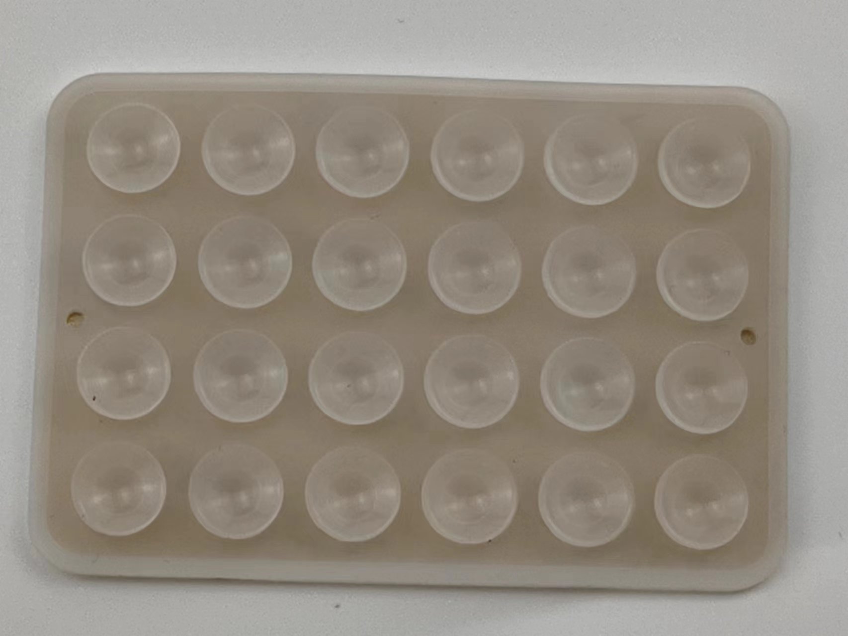 Suministro directo de fábrica de ventosa de silicona ventosa de teléfono móvil ventosa cuadrada ventosa de 24 granos ventosa de soporte para teléfono móvil ventosa de silicona de doble cara