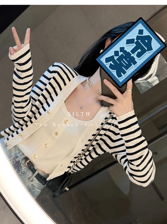 [Special Sale] 2025 Spring/Summer Knitted Inner Layer Vest with Button Closure, Sleeveless Wool Camisole, Elegant and Feminine