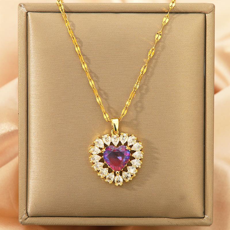 Sweet Heart Shape Titanium Steel Copper Zircon Pendant Necklace In Bulk display picture 2