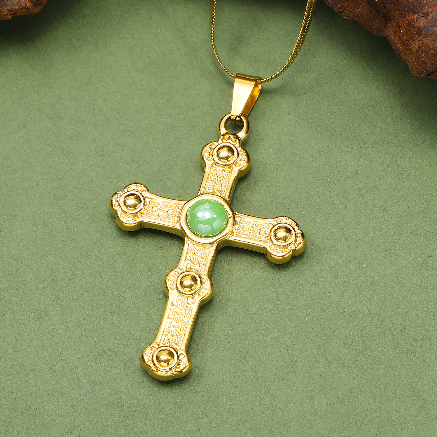 21g Weight Real Gold Plated Plating Material Artificial Gemstones Inlay Material Pendant Necklace Classification 1 Piece Quantity Casual, Daily Occasion 304 Stainless Steel Material Cross Pattern Women's Gender Vintage Style Style Waterproof Non Tarnish, Plating, Inlay Craft Real Gold Plated Cross 304 Stainless Steel Vintage Style Waterproof Non Tarnish Pendant Necklace 15