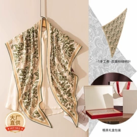女士三角裤;无钢圈文胸;丝巾
