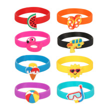 跨境夏日沙滩硅胶手环可爱卡通儿童首饰软胶运动手带手链礼品玩具