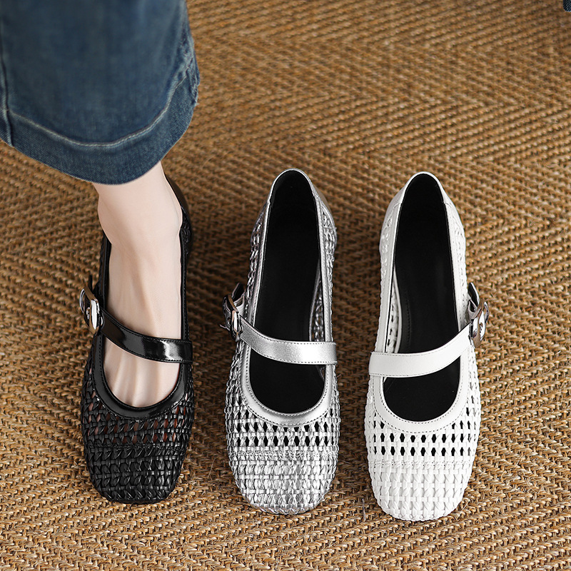 Lefu Shoes Flat Handmade Hole Shoes Court Shoes 2025 Spring plus size One-word Hollow-out Mary Jane Shoes