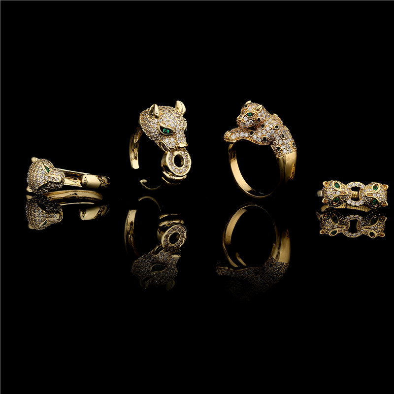 Fashion Double-headed Jaguar Copper Micro-inlaid Opening Ring display picture 3
