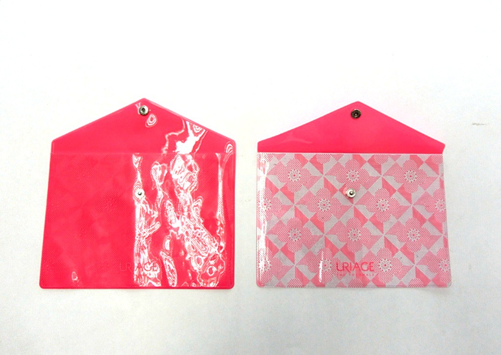 Դͷ���Ҷ��ƻ�ױˢ��װ��  ��ױ��ƷPVC��  ��ѹ�� ͸���ܷ�