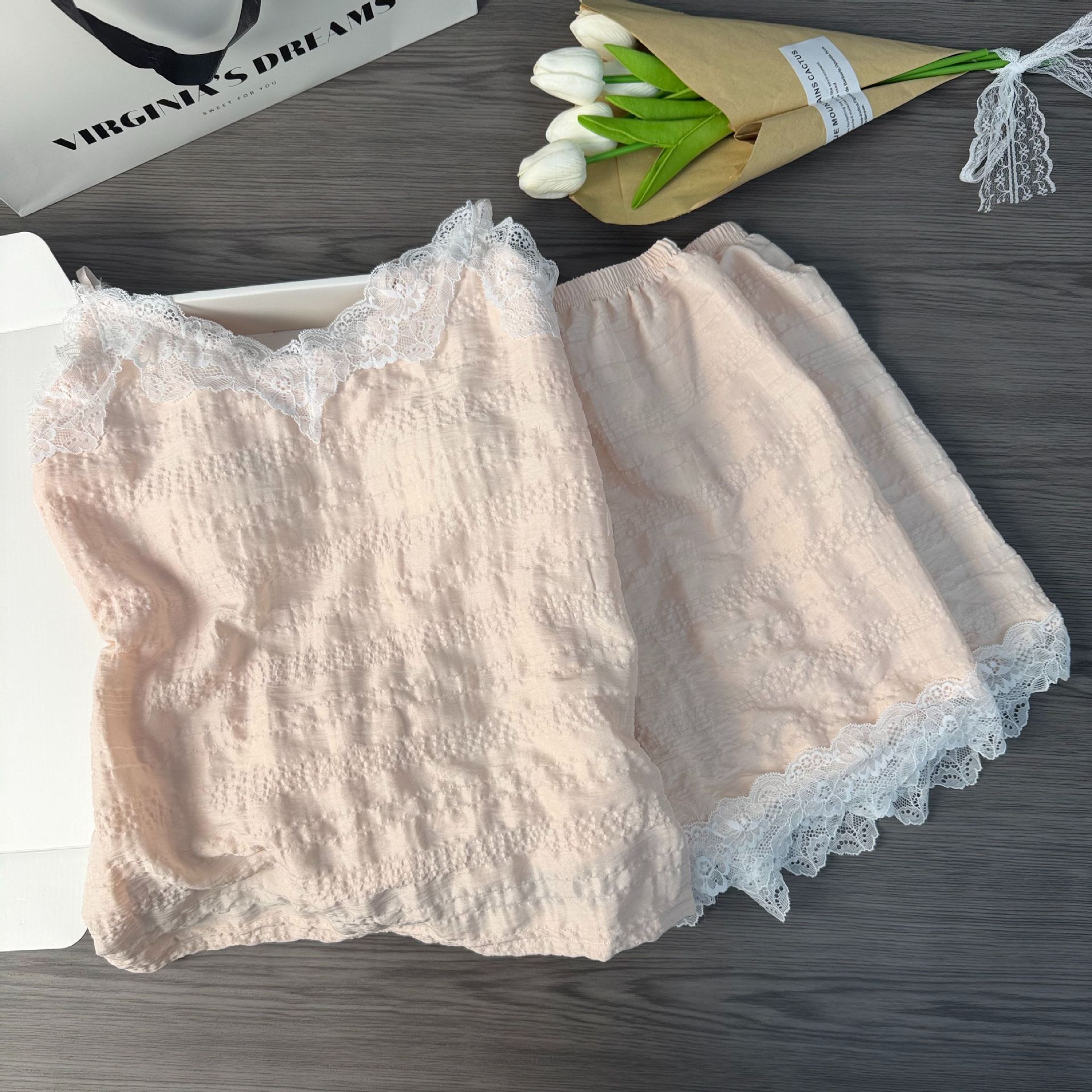 Nuevos pijamas transfronterizos con cojín de pecho mujeres nubes de verano de algodón con pantalones cortos dulces y lindos juegos de ropa para el hogar