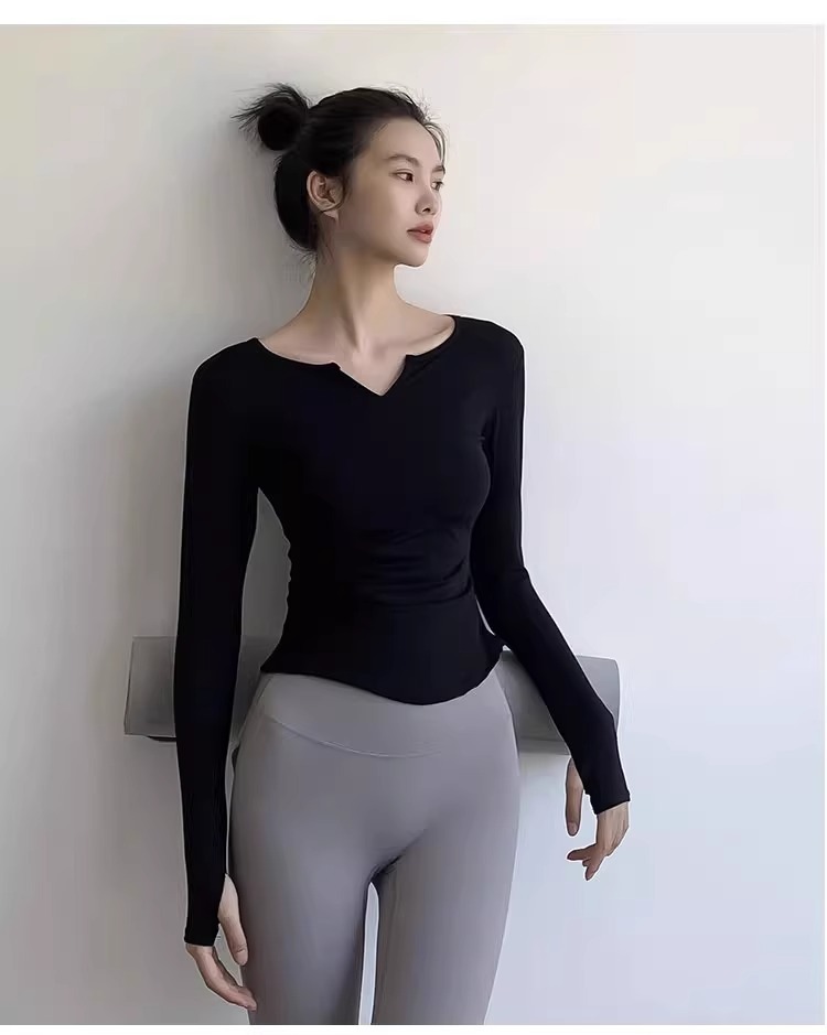Breathable Women's Yoga T-shirt Slim Fit Quick-drying Sports Top_voghion.com