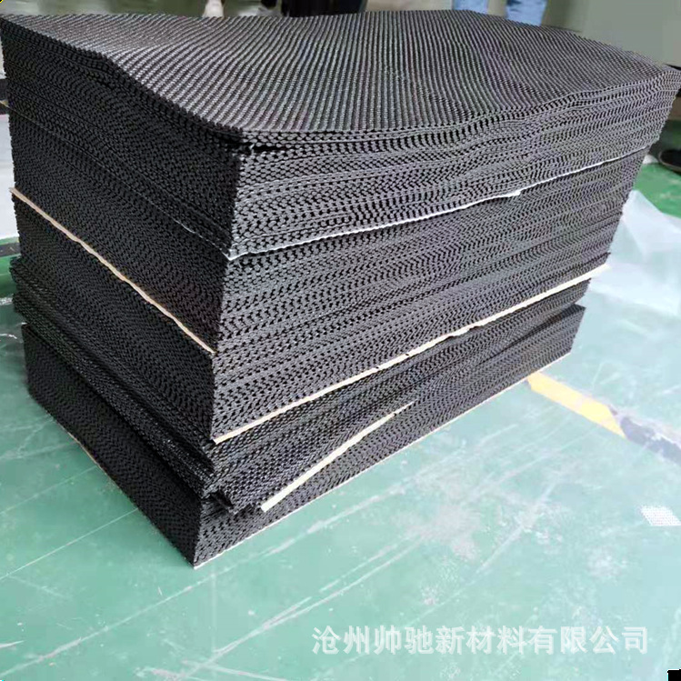 汽车车顶防滑垫后备箱垫