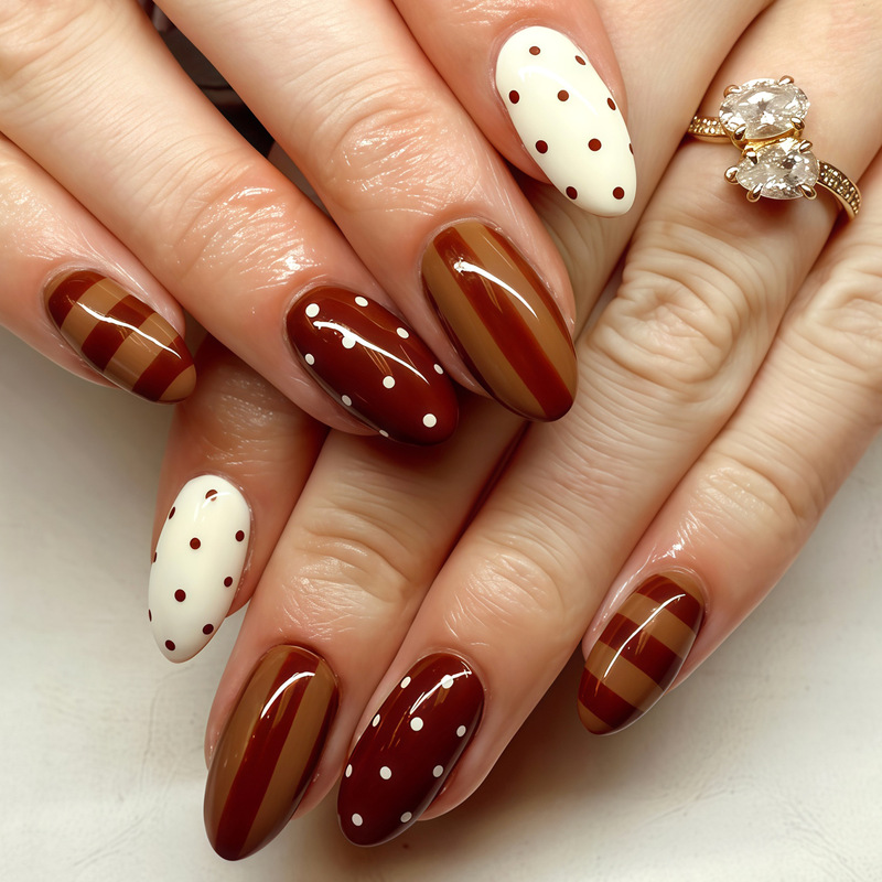 Cross-Border Glossy European-Style Water Drop Nails Fake Nails French Classic Brown Gradient Lines Press-On Wearable Nails Cross-Border Glossy European-Style Water Drop Nails Fake Nails French Classic Brown Gradient Lines Press-On Wearable Nails