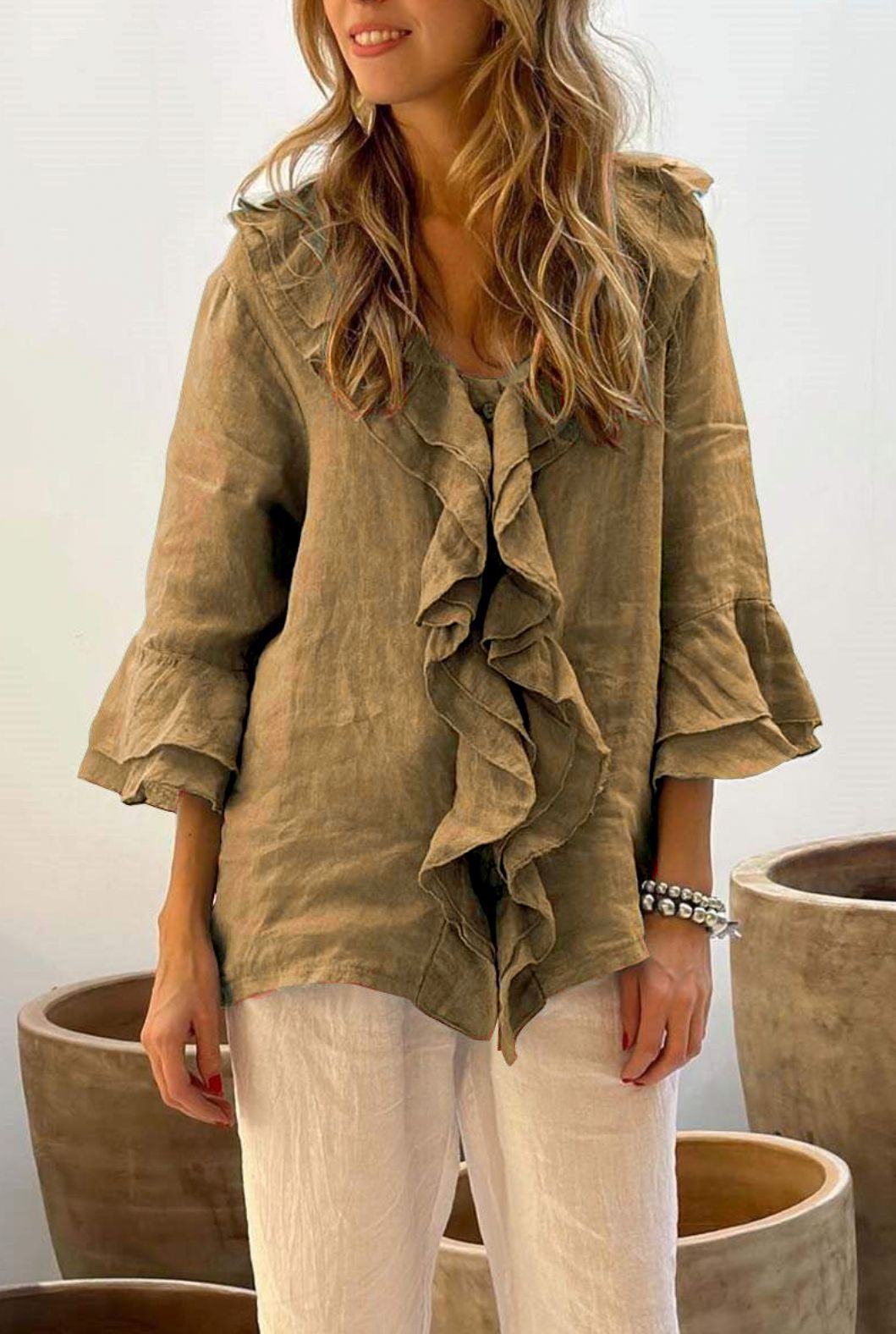 2024 estilo europeo y americano transfronterizo otoño color sólido nueva moda con cuello en V mangas voladoras con volantes suelta casual top mujer