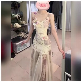 ��ʽ�^��������ɫ��Ůȹ�L���@�ݷՇ��К��|��߅�ȼ��L�B��ȹ�ļ�