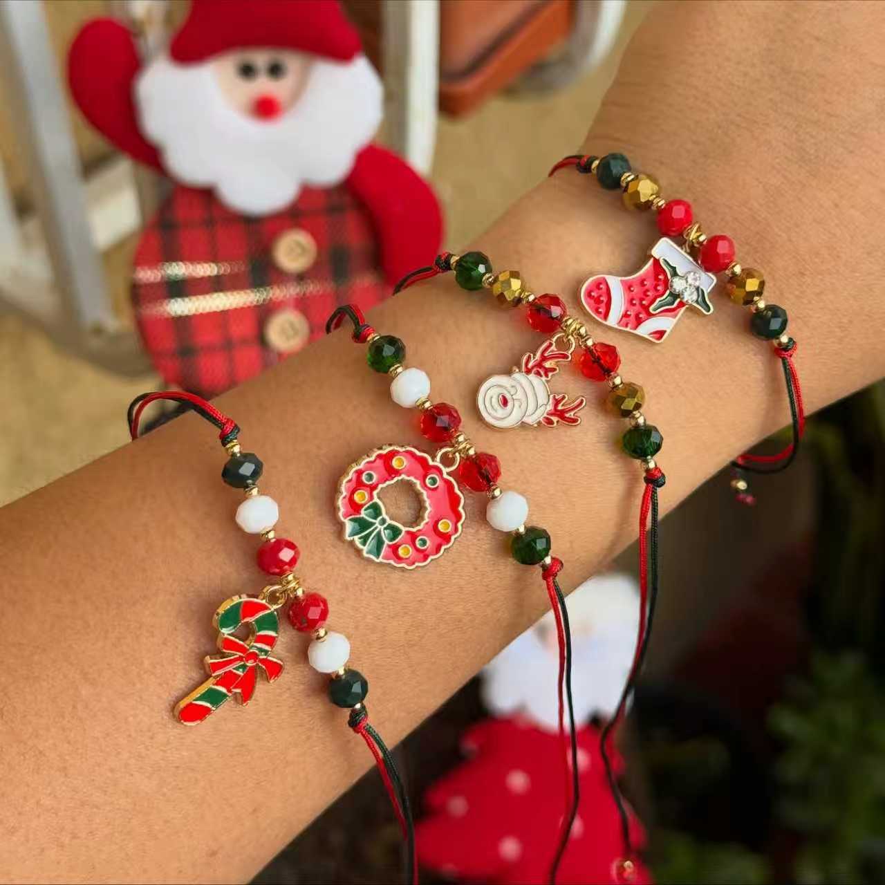 Europa y los Estados Unidos nuevos dibujos animados de Navidad Santa Claus árbol de Navidad perlas de color de Navidad una variedad de cuerdas de mano trenzadas opcionales