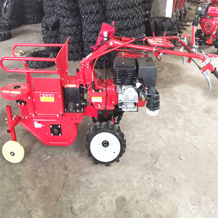 家用柴油大马力玉米收获一体机小型山地玉米收获机单行玉米收割机