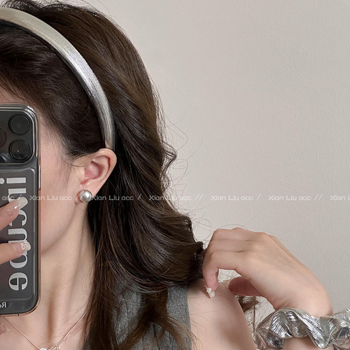 Minimalist Silver Leather Headband for Women, Summer High-End Style Headwear, Outdoors Hair Compress, Elegant Hairpin Accessory