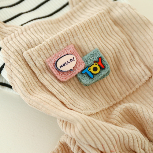 Pet clothes direct from the manufacturer, new fall and winter products for dogs, Teddy four-legged clothes, black and white striped pocketed belt pants