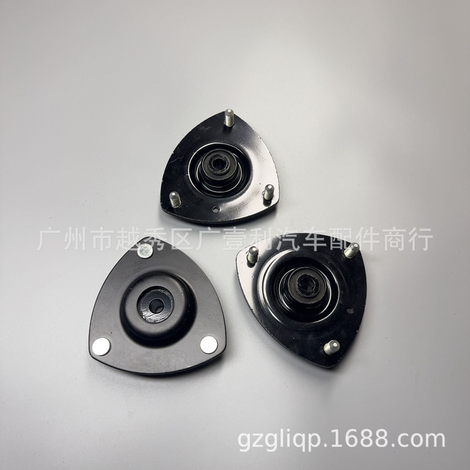 Apply 51920-S7A-A01 51925-S7A-A01 51920-S6M-014 RD5CRV front top rubber