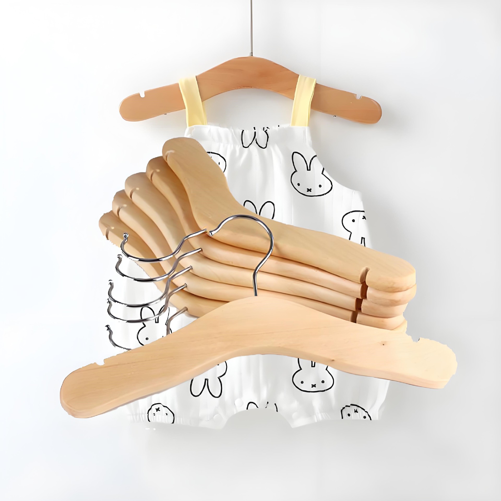 20개 무료 배송 어린이 옷걸이, 목재 아동복 매장 디스플레이 랙, 아동복 옷걸이, 유아복 걸이 도매