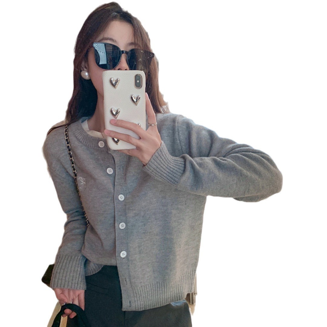 24 invierno Puyuan 2024 principios de otoño abuela Liu Yi viento suave camiseta corta de manga larga