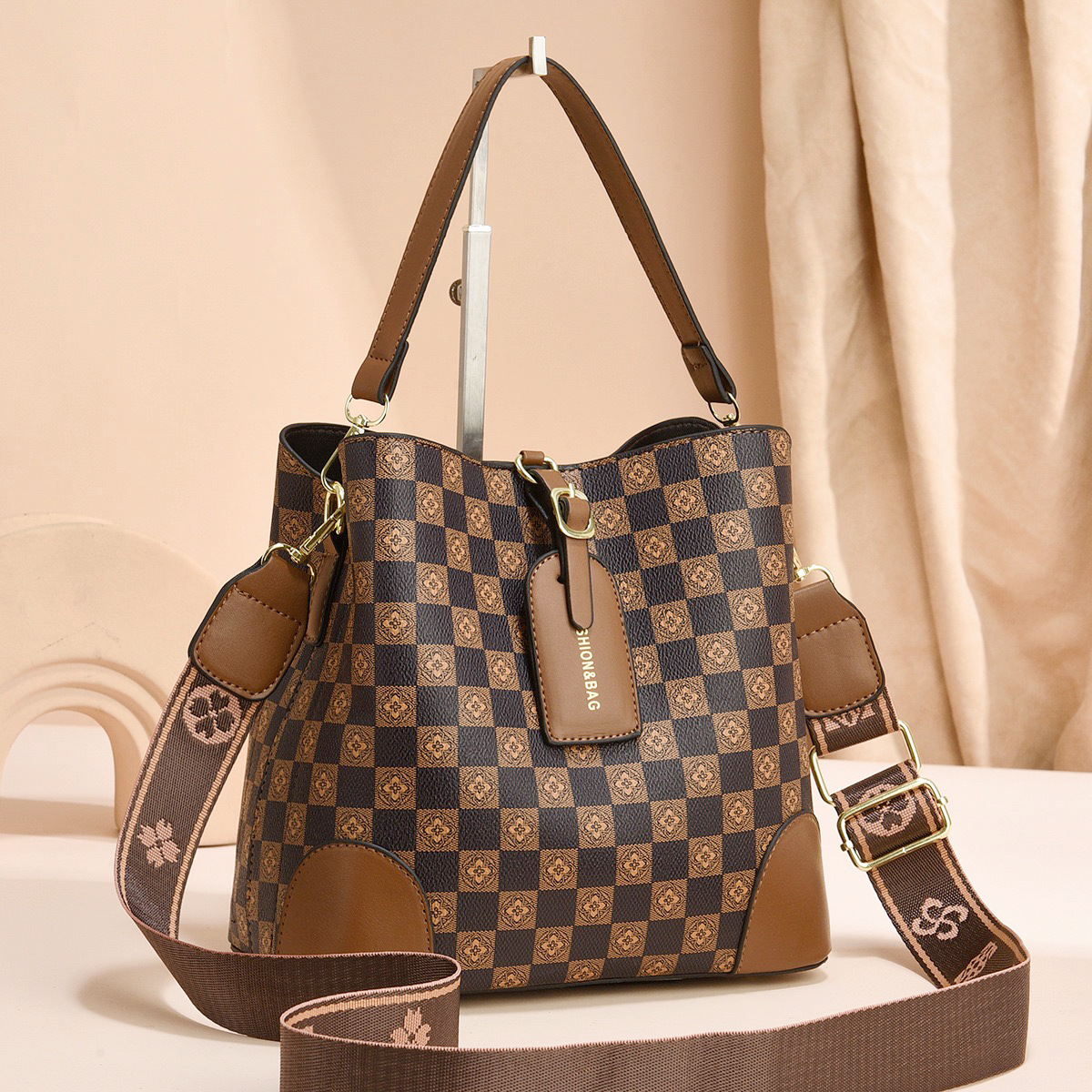 Bolsos de mujer de Taizhou Bolsos de mujer retro bagpu Bolsos de cubo a cuadros Bolsos de hombro de gran capacidad Bolsos de mensajero Ladiesbags