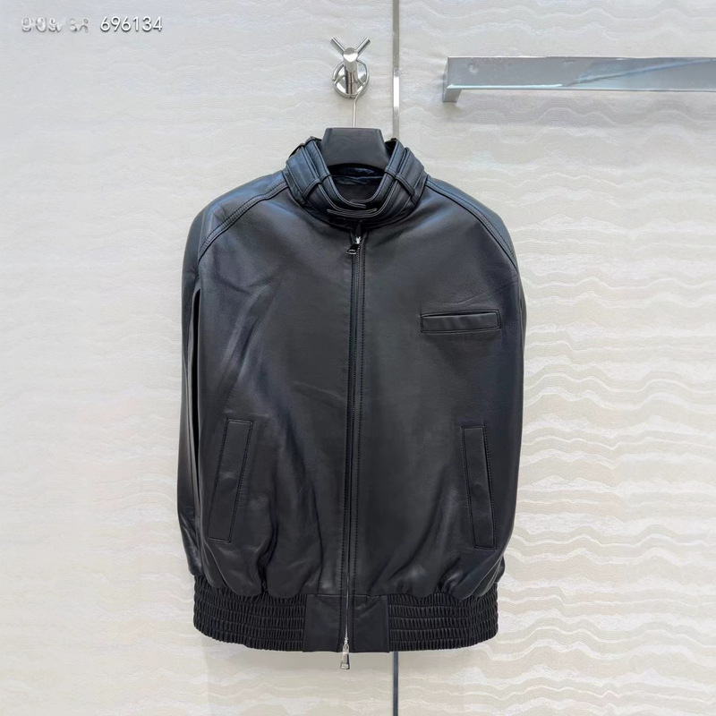 Nanyou 2026 early autumn new style, fashionable and stylish, casual style, oversized jacket design, lambskin cape coat Nanyou 2026 early autumn new style, fashionable and stylish, casual style, oversized jacket design, lambskin cape coat