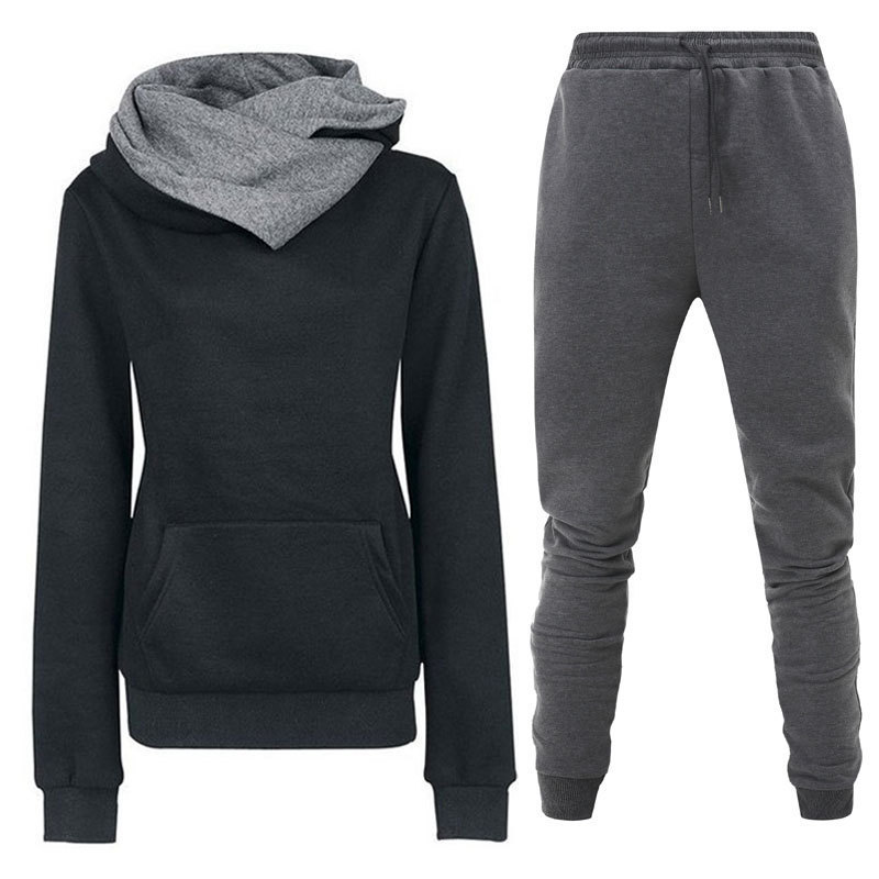 En stock 23 Otoño e Invierno Nuevo traje de ropa deportiva con Capucha forrada de lana para mujer bolso cálido suéter pantalones ropa de mujer al por mayor