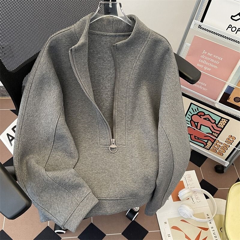 Um Half-Zip Crewneck Sweatshirt for Men, Spring and Autumn Cleanfit Japanese Style Loose Casual Solid Color High-End Pullover Top Um Half-Zip Crewneck Sweatshirt for Men, Spring and Autumn Cleanfit Japanese Style Loose Casual Solid Color High-End Pullover Top