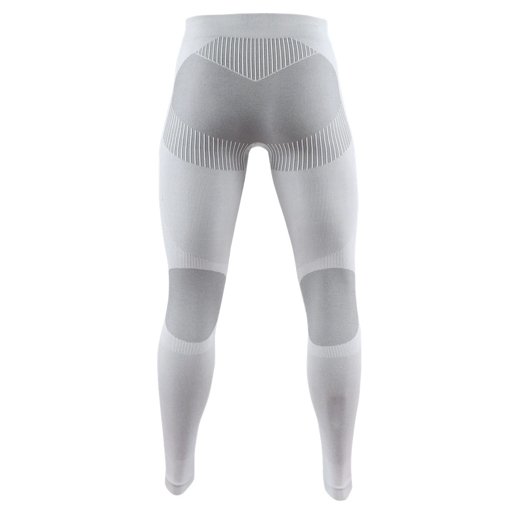 Ajuste de la ropa interior térmica sin costuras