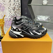 �ֻ�Runner�˶�Ь͸����Ь��������ƴɫ�ϵ�Ь�г���������а�Ь