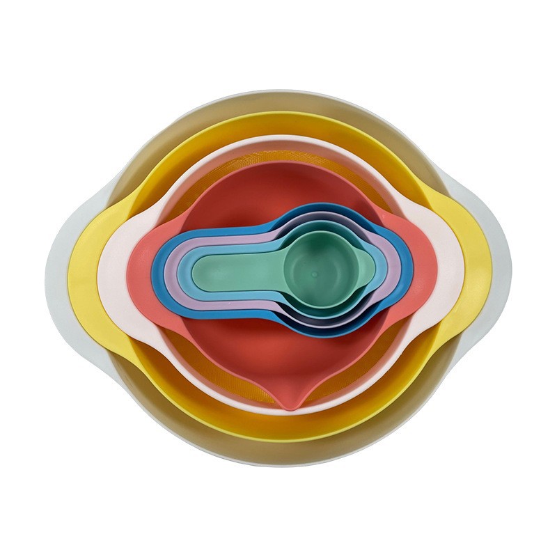 Cuenco de medición de arco iris para hornear Cuchara de medición multifuncional de 8 piezas Tamiz de arroz Combinación de traje de tazón de ensalada DIY