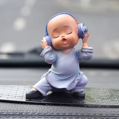 Monk Car Cute Resin – Car ornaments
