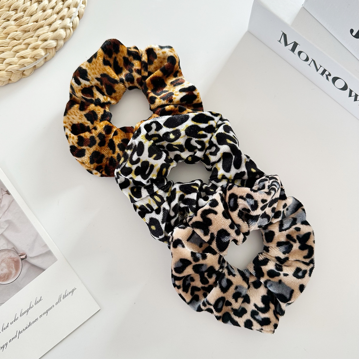 15g Weight Hair Tie Hair Accessories Type 1 Piece Quantity Flannel Material Leopard Pattern Autumn&Winter Season Women's Gender Vintage Style Style Autumn Winter Plaid Velvet Large Elastic Hair Band High Elasticity Hair Tail Hair Band Velvet Hair Accessories 13