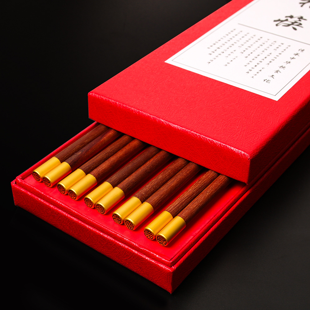 Nuevo hogar madera maciza palillos caja de regalo metal cabeza pollo ala madera rojo sándalo kuaizi fu carácter letras traje al por mayor