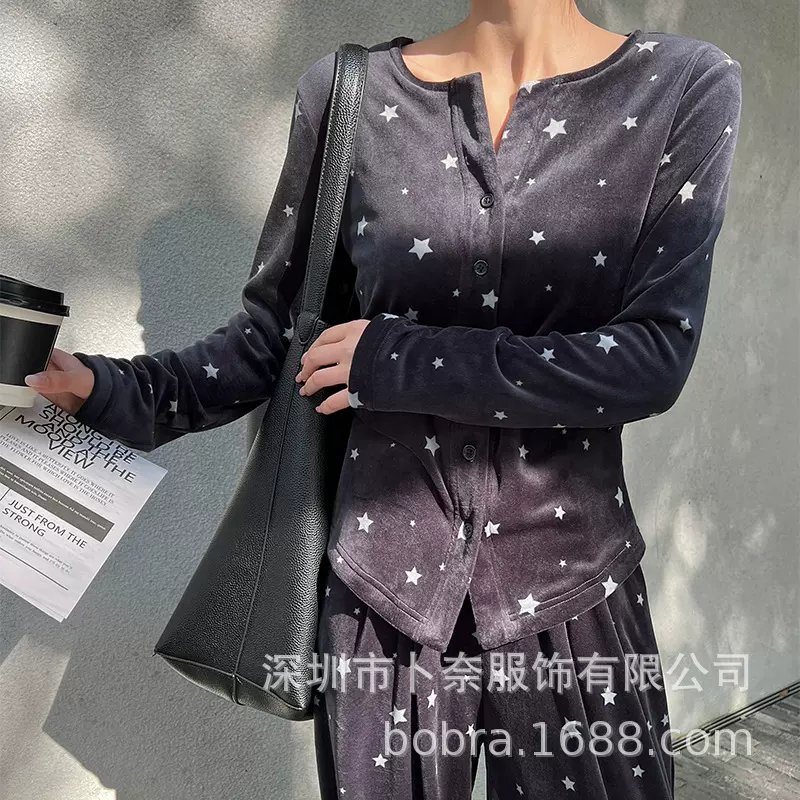 秋冬原创新款海岛绒家居服睡衣女可外穿星星印花V领加绒加厚套装