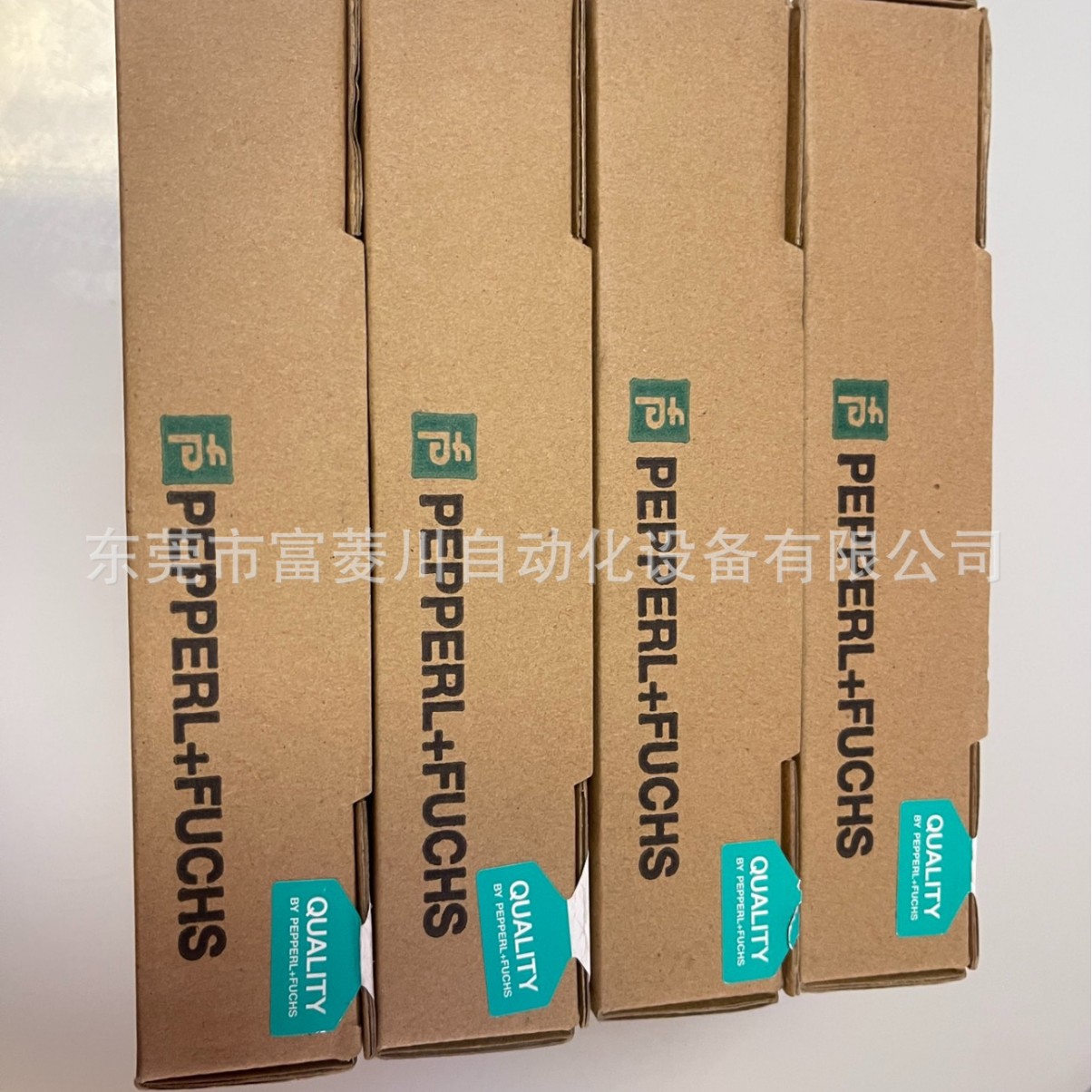 全新原装德国倍福超声波传感器UB1000-18GM75-U-V15工厂库存议价