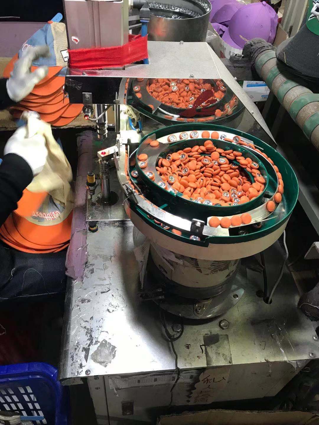 帽顶扣机器