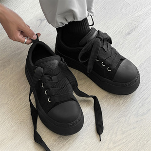 Big Shoes Black and White Classic All-match Canvas Shoes for Men and Women Thick Sole Height Increasing Lovers Casual Shoes Ugly Cute Shoes Trendy Board
