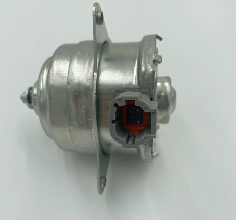 Factory Direct Sales Car Fan Motor Suitable for Nissan 21487-Cx000