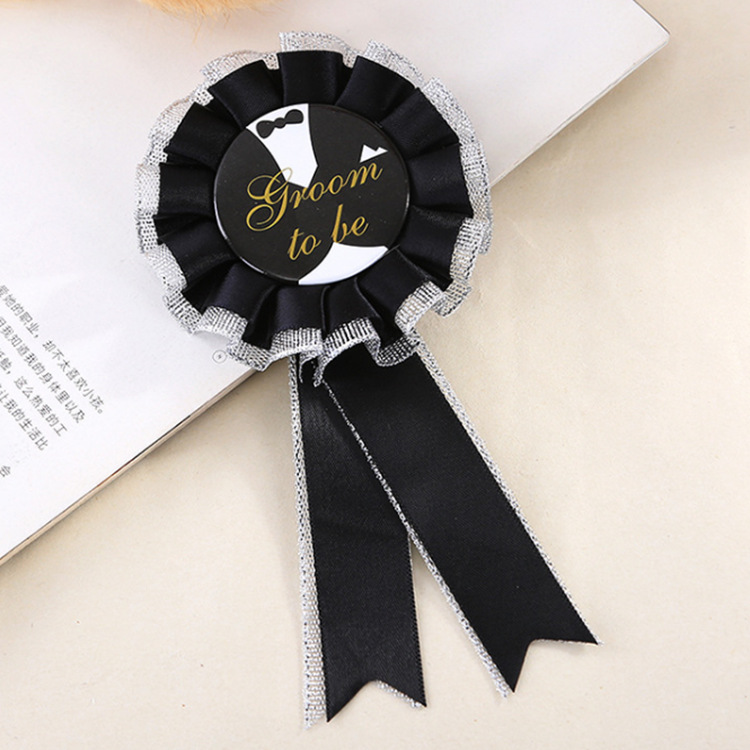 Fábrica de suministro directo en el lugar de la fiesta de solteros bride para ser bride emblema de estaño emblema redondo flores de pecho blanco